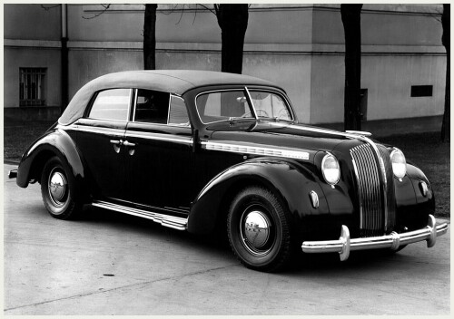 opel_admiral_10856941.jpg