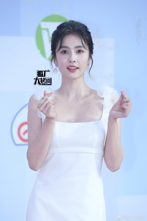 00894mOqly1hf8bteeo7oj31t92pwe81_updated.jpg