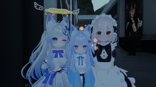 VRChat_2024-11-04_00-02-28.391_3840x2160.png