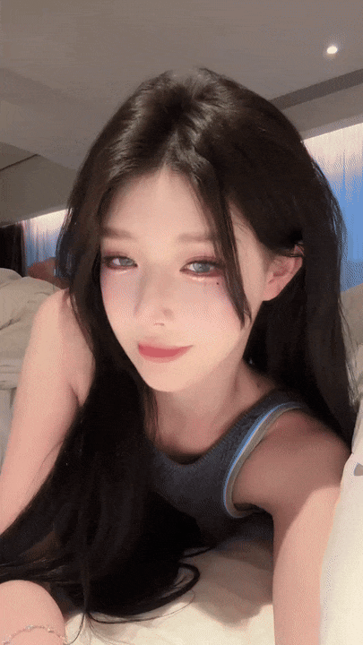 video__0-ezgif.com-gif-maker.gif