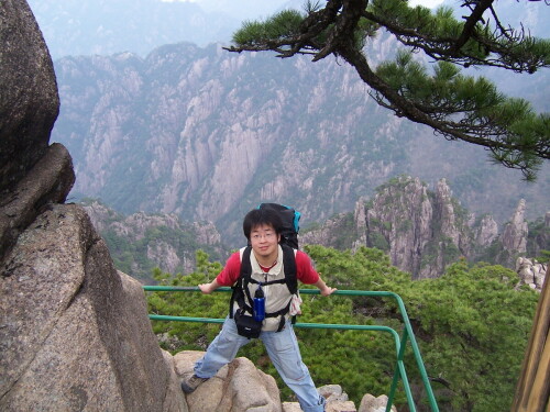2005041717622ed5b7185c37f6.jpg